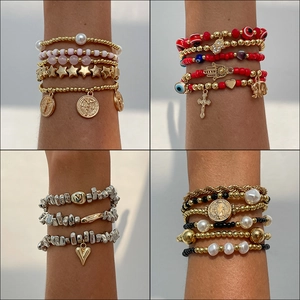 Bracelets Multicouches Vintage Pour Femmes Alliage Cristal Fausse Künstliche Perle Coeur Croix Charm Bijoux Bohème Empilables