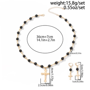 Dimensions et poids détaillés du collier croix gothique et boucles d'oreilles assorties