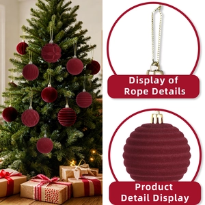 Dettaglio delle palline di Natale in velluto rosso da 6 cm con diverse texture e corda
