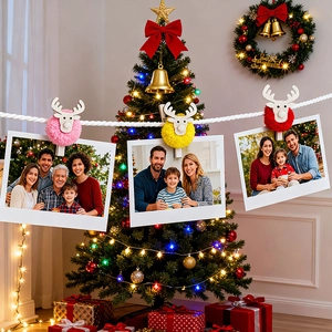 Christmas reindeer wooden photo clips with colorful pom poms for festive party decoration