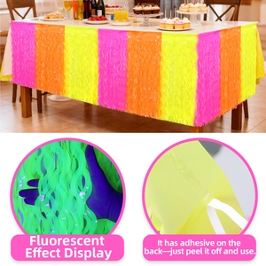 Gonna da tavolo macaron fluorescente con frange colorate a onde per decorazioni festa