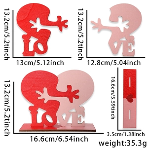 Ineinandergreifendes Herz-Ornament aus Holz für Hochzeitsdeko und Valentinstag-Tisch