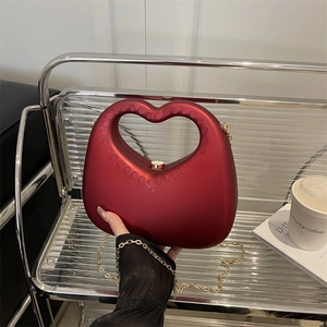 Heart Shaped Acrylic Evening Bag Matte Rhinestone Clutch With Metal Chain Crossbody Handbag For Women Party Dinner