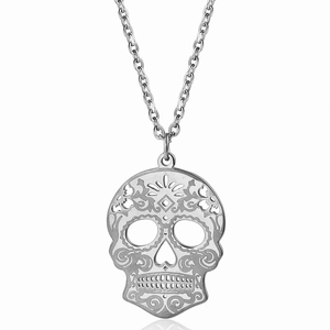 Collana con ciondolo a teschio messicano placcato oro 18K con incisioni floreali dettagliate