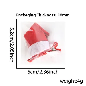 Detailansicht der Mini-Weihnachtsmütze-Haarklammer mit Maßen 5,2x6cm und 4g Gewicht
