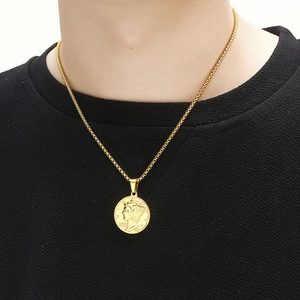 Retro gold coin pendant necklace with Liberty relief and vintage square chain for women