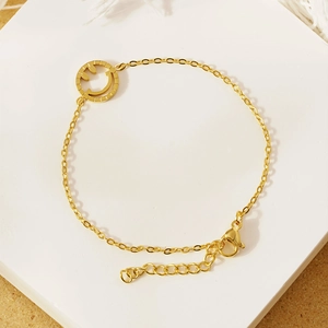 Bracciale minimalista con ciondolo smiley in acciaio inossidabile placcato oro 18K