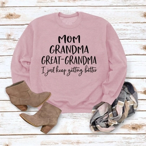 Sweat-shirt rose à manches longues avec texte MOM GRANDMA GREAT et accessoires d'automne