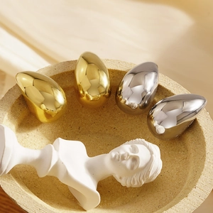Retro matte water drop earrings in gold and silver finish with high mirror polish