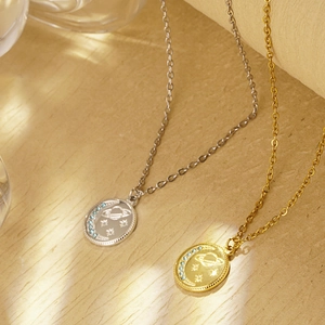 Lot de colliers en acier inoxydable or et argent avec pendentifs célestes lune et étoiles