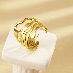 French vintage hollow wavy line ring with irregular layered gold texture in open design