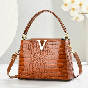 Elegant Women Handbag PU Leather Crocodile Pattern Metal V Hardware Decorative Shoulder Crossbody Bag Minimalist