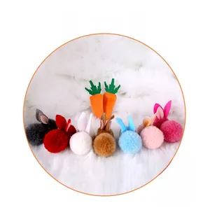 Détails de fabrication des accessoires de cheveux lapin en peluche et carotte douce