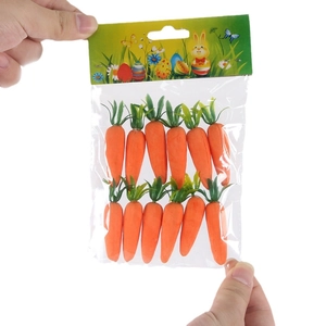 Set of 12 mini foam carrots for Easter decoration with green leaves in retail packaging