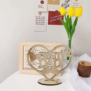 Décoration en bois en forme de cœur avec inscription Best Dad et motif moustache