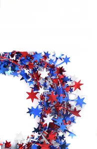 Detail of 7.48m Independence Day tinsel garland with red white blue stars and PET material