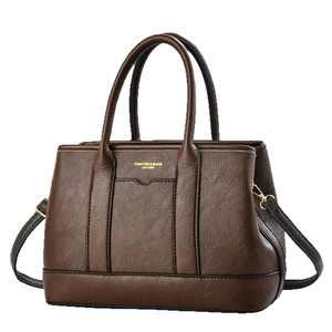 Borsa tote marrone in pelle con manici rotondi e tracolla regolabile rimovibile