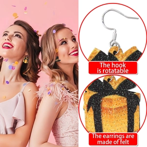 Boucles d'oreilles étoiles en feutre noir et doré avec crochets rotatifs pour le Nouvel An