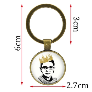 Porte-clés commémoratif RBG en bronze avec portrait de la juge de la Cour Suprême