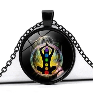 Yoga Meditations-Halskette mit sieben Chakra-Steinen und himmlischem Mandala-Design