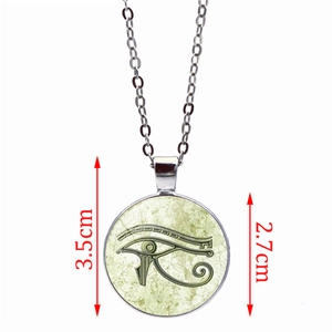 Vintage Egyptian Eye of Horus pendant necklace with 2.7cm glass stone and silver chain