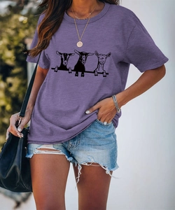 T-shirt viola scuro con girocollo, stampa di capra e vestibilità casual ampia