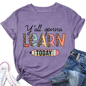 T-shirt violet à manches courtes avec slogan imprimé léopard Y'all gonna LEARN TODAY