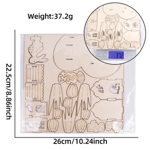 Detaillierter lasergeschnittener Oster-Holzbausatz mit Hasen- und Hausmotiven auf Platte
