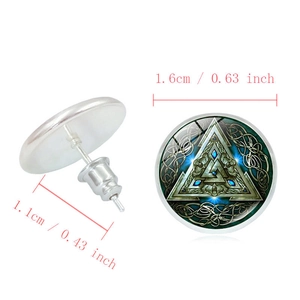 Boucles d'oreilles Viking Valknut avec base en métal argenté antique et verre bleu