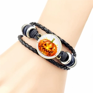 Bracciale in pelle di Halloween con ciondolo a zucca arancione e perline vintage