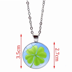 Collier avec pendentif trèfle à quatre feuilles vert en verre, diamètre de 2,7 cm
