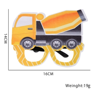 Detailansicht der gelben Betonmischer-Brille mit Maßen 16cm mal 14cm für Kinder