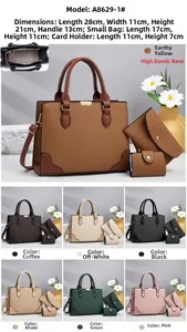 Set dettagliato di borsa tote testurizzata con bustine interne in vari colori moda