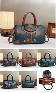 Detailed size chart and internal structure of vintage floral print satchel bag