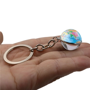 Porte-clés globe terrestre créatif avec boule en verre double face et anneau argenté
