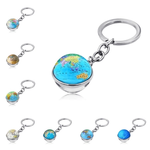 Porte-clés Créatif Globe Carte du Monde Boule de Verre Double Face Alliage de Zinc Métal Anneau de Clé Charme de Sac Souvenir Cadeau Éducatif