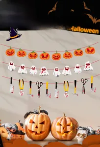 Halloween Banner-Set mit Kürbis-, Geist- und blutigen Werkzeugdekorationen im Detail