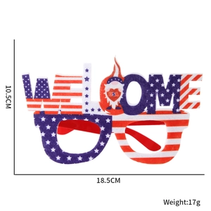 Detailed view of USA flag patriotic party glasses showing dimensions 18.5cm by 10.5cm