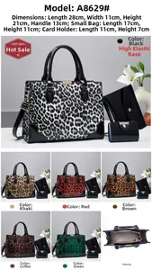 Ensemble détaillé de trois sacs à main à imprimé léopard avec cabas, pochette et porte-cartes