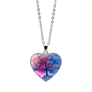 Collana con ciondolo a cuore albero della vita e motivo galassia su catena argento