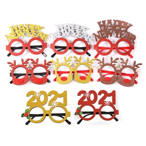 Lot de 8 lunettes festives à paillettes avec bois de renne et motifs Happy New Year