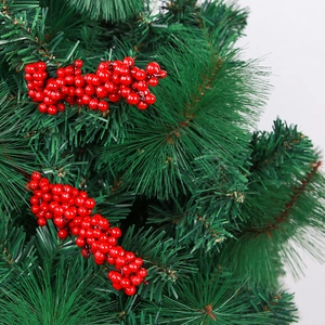 Aghi di pino artificiali con bacche rosse per decorazioni natalizie e creazioni fai-da-te