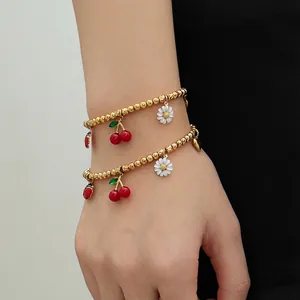 Bracelet Perlé En Acier Inoxydable Pour Femme Avec Breloques Cerise Marguerite Coccinelle Cœur En Émail