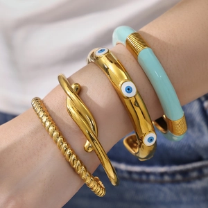 Braccialetti impilabili in acciaio dorato con smalto blu malocchio per donna moda