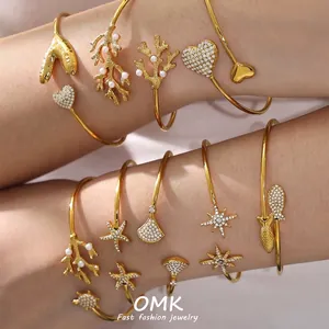 Bracelet Jonc Ouvert Thème Océan Acier Inoxydable Plaqué Or 18K Étoile De Mer Corail Coeur Zircon Künstliche Perle Bijoux De Plage