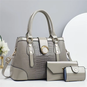 Ensemble de 3 sacs à main gris pour femme avec texture lézard et boucle dorée