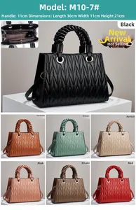 Détails du sac à main matelassé montrant les couleurs et les dimensions techniques