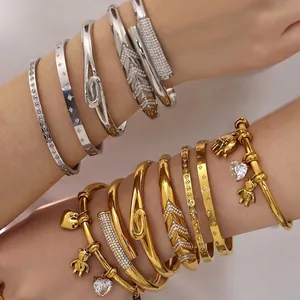 Stainless Steel Bangle Bracelet 18K Gold Plated 5A Zircon Heart Bear Elephant Charms Pavé Fashion Jewelry For Women