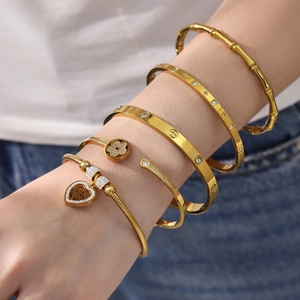 Bracciale Rigido in Acciaio Inossidabile con Zircone per Donna Placcato in Oro 18K Nodo di Bambù Cuore Albero della Vita Fiore Motivo a Vite Gioielli
