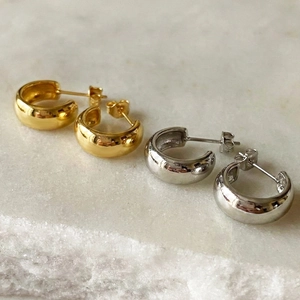 Boucles d'oreilles minimalistes en forme de C en acier inoxydable doré et argenté